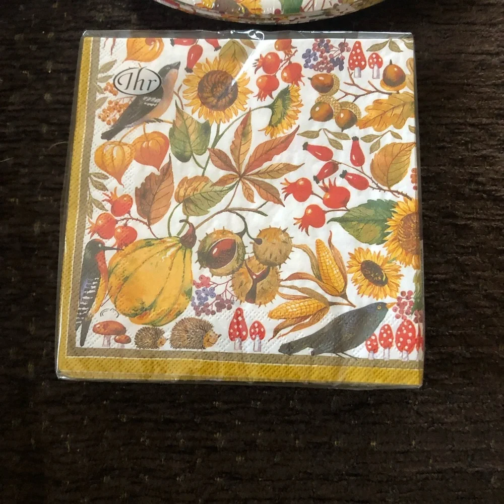 Autumn Place Setting 8 Plates Napkins Paper Fall Party Planning